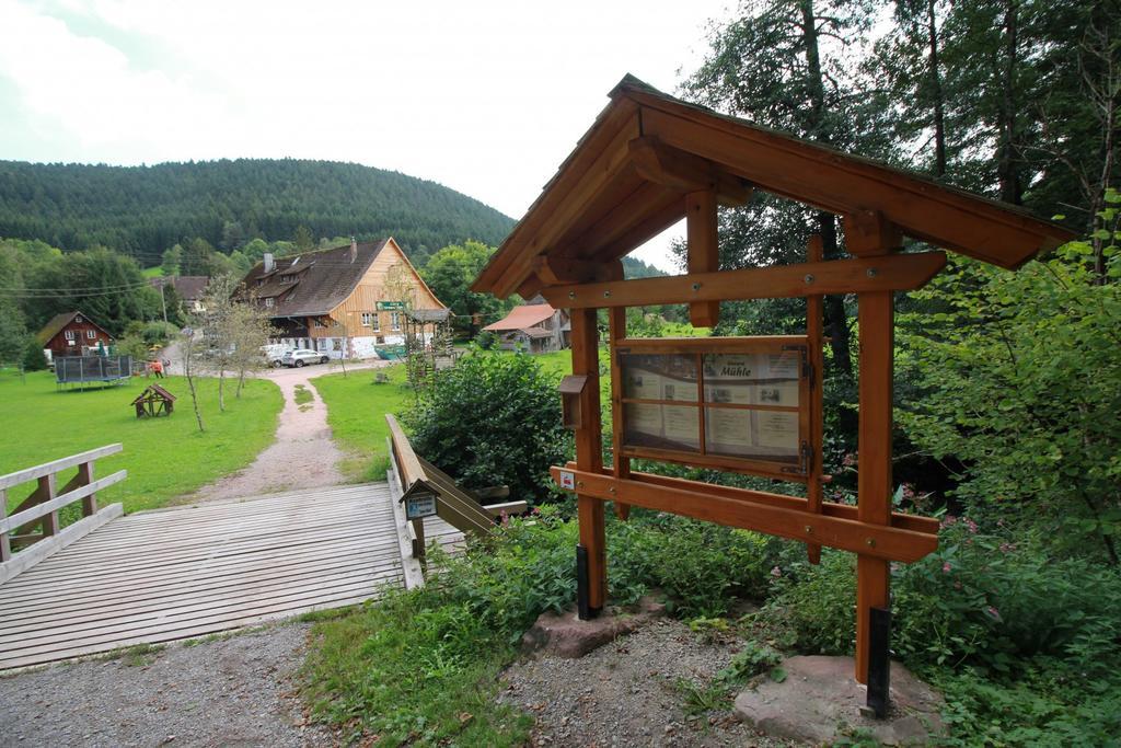 Landgasthof Untere Mühle Alpirsbach Exterior foto